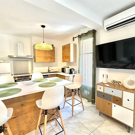 Apartment F2 Tour Mariani Entree De *